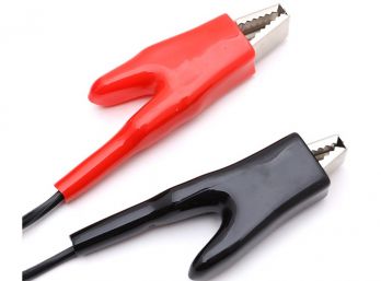 COMPRESOR PORTATIL 12V
60 L/M - 120 Lbrs.